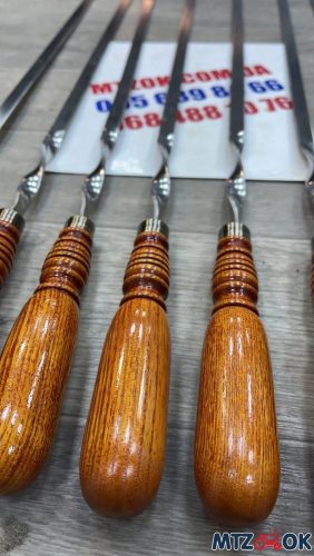 Шампура нержавейка, пищевая сталь (ручка деревянная) 1 шт. 70 см общая, 45 см полезная Шампура нержавейка, пищевая сталь (ручка деревянная) 1 шт. 70 см общая, 45 см полезная