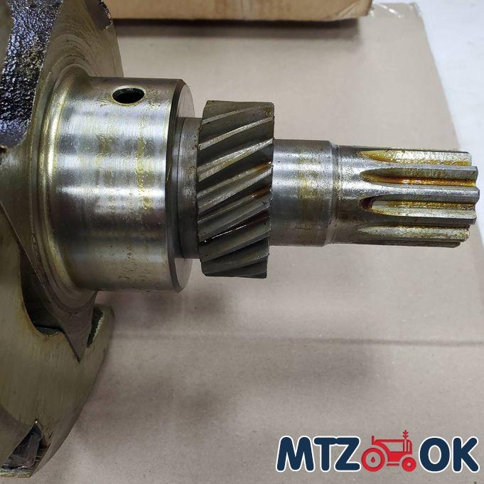 Вал коленчатый Д 240,Д 243 без вкладышей под шлиц (пр-во МТЗ) 240-1005015 Вал коленчатый Д 240,Д 243 без вкладышей под шлиц (пр-во МТЗ) 240-1005015