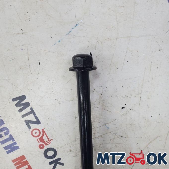 Винт крюка прицепного 70-2807052-Б Винт крюка прицепного 70-2807052-Б