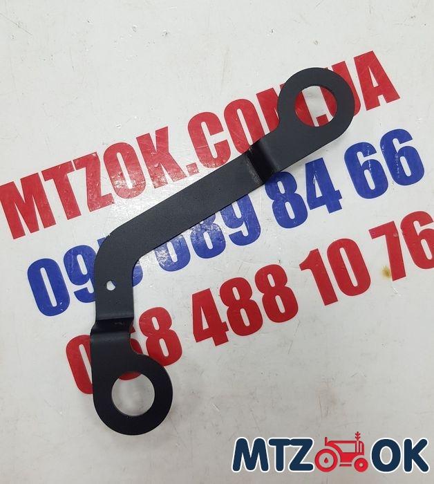 Кронштейн пружины крюка МТЗ (соб.пр-во) 70-2807081 Кронштейн пружины крюка МТЗ (соб.пр-во) 70-2807081