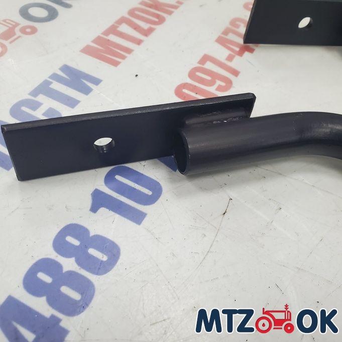 Кронштейн под круглую фару на кабину МТЗ с куном к-т 2шт. (собств. пр-во) Кронштейн под круглую фару на кабину МТЗ с куном к-т 2шт. (собств. пр-во)