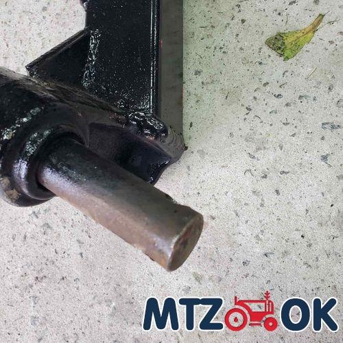 Автосцепка с двойным пальцем МТЗ, ЮМЗ 4мм (пр-во Украина) Автосцепка с двойным пальцем МТЗ, ЮМЗ 4мм (пр-во Украина)