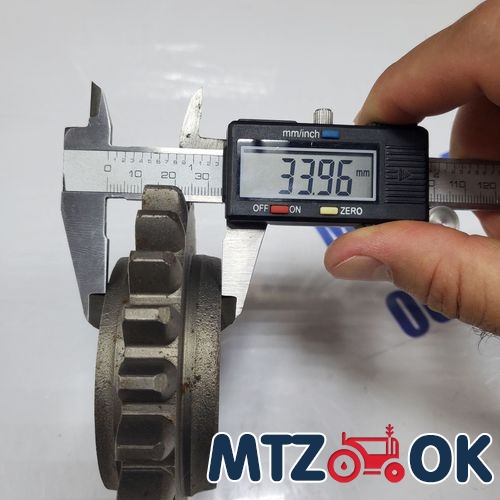 Прижим пола кабины МТЗ УК (пр-во Украина) 80-6702111 Прижим пола кабины МТЗ УК (пр-во Украина) 80-6702111