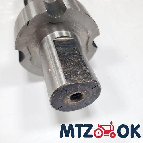 Хвостовик МТЗ 8 шлиц. ВОМ стар. обр. (пр-во МТЗ) 70-4202019 Хвостовик МТЗ 8 шлиц. ВОМ стар. обр. (пр-во МТЗ) 70-4202019