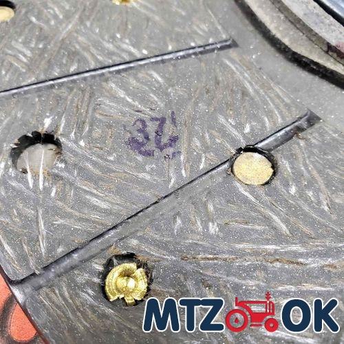 Диск сцепл. ведомый МТЗ 800/900/950/890/892/950/952/1221 УСИЛЕННЫЙ (безасбест.накладки)(пр-во БЗТДиА) 85-1601130-01 Диск сцепл. ведомый МТЗ 800/900/950/890/892/950/952/1221 УСИЛЕННЫЙ (безасбест.накладки)(пр-во БЗТДиА) 85-1601130-01