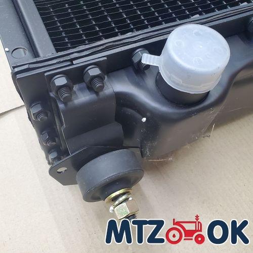 Радиатор вод.охлажд. МТЗ с дв. Д-240 (4-х рядн/110сот/метал.бачки/алюм.сердцевина)(TEMPEST) 70У.1301.010-01А Радиатор вод.охлажд. МТЗ с дв. Д-240 (4-х рядн/110сот/метал.бачки/алюм.сердцевина)(TEMPEST) 70У.1301.010-01А