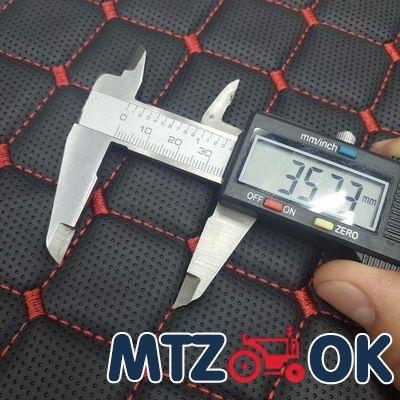 Кожзам черный (красная стежка. ромб 40х45) псевдоперфорация на поролоне 1.4х1м Кожзам черный (красная стежка. ромб 40х45) псевдоперфорация на поролоне 1.4х1м