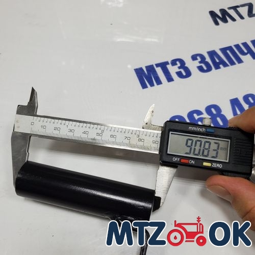 Кронштейн маяка сигнального на заднюю стойку кабины МТЗ (собств. пр-во) Кронштейн маяка сигнального на заднюю стойку кабины МТЗ (собств. пр-во)