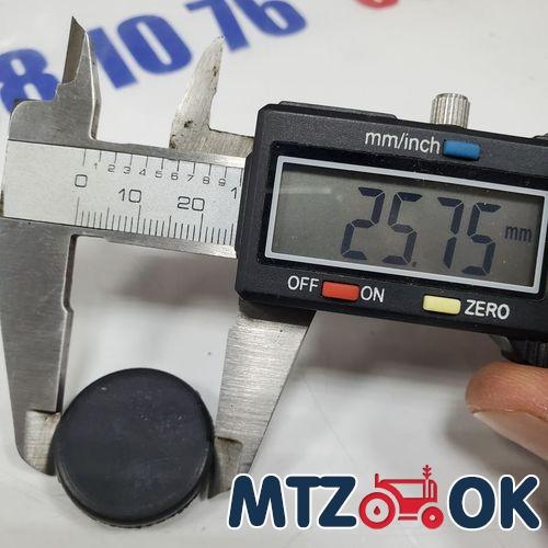 Заглушка на крыло 18мм резиновая Заглушка на крыло 18мм резиновая