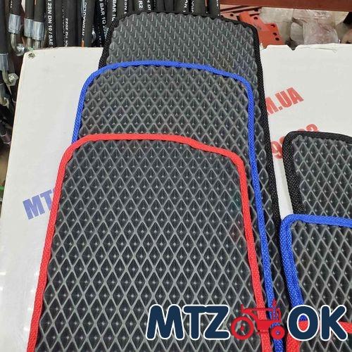 Коврик пола кабины МТЗ УК ЕВА №1 под заводской вариант. рычаг КПП справа (пр-во Украина) Коврик пола кабины МТЗ УК ЕВА №1 под заводской вариант. рычаг КПП справа (пр-во Украина)