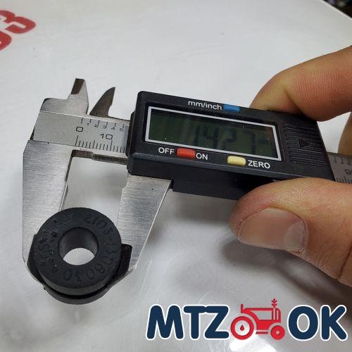 Втулка кабины 14х8 резиновая Втулка кабины 14х8 резиновая