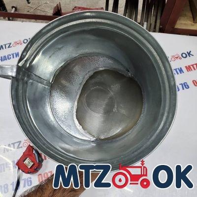 Лейка средняя, трубка под углом 45*С Лейка средняя, трубка под углом 45*С