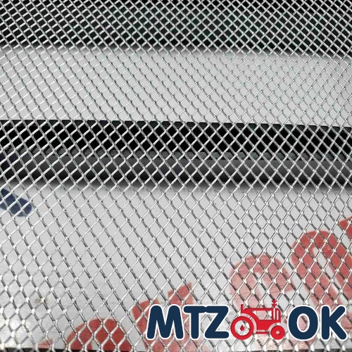 Решетка капота нижняя МТЗ 80.82 под квадратные фары (пр-во Украина) 80-8401080-Б Решетка капота нижняя МТЗ 80.82 под квадратные фары (пр-во Украина) 80-8401080-Б