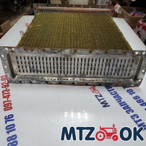 Стекло двери ЮМЗ УК нижнее (459х445) (пр-во Украина) 45Т-6708021 Стекло двери ЮМЗ УК нижнее (459х445) (пр-во Украина) 45Т-6708021