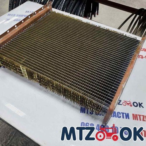 Стекло двери ЮМЗ УК нижнее (459х445) (пр-во Украина) 45Т-6708021 Стекло двери ЮМЗ УК нижнее (459х445) (пр-во Украина) 45Т-6708021