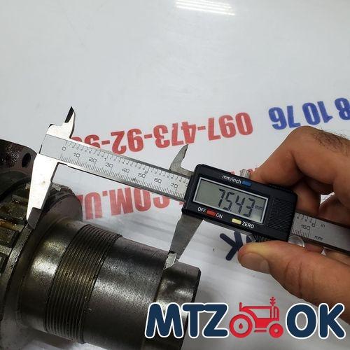 Манжета (сальник ВОМ) красный (пр-во Украина) 2,2-80х105 Манжета (сальник ВОМ) красный (пр-во Украина) 2,2-80х105