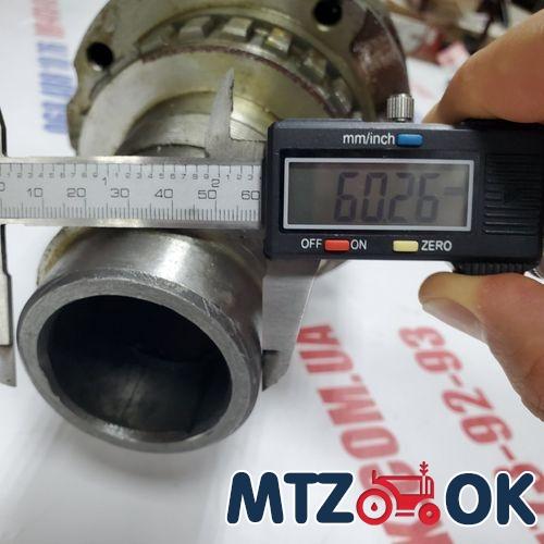 Манжета (сальник ВОМ) красный (пр-во Украина) 2,2-80х105 Манжета (сальник ВОМ) красный (пр-во Украина) 2,2-80х105