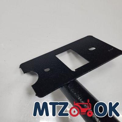 Кронштейн фонаря переднего МТЗ УК правый (пр-во Украина) Н80-3712040 Кронштейн фонаря переднего МТЗ УК правый (пр-во Украина) Н80-3712040