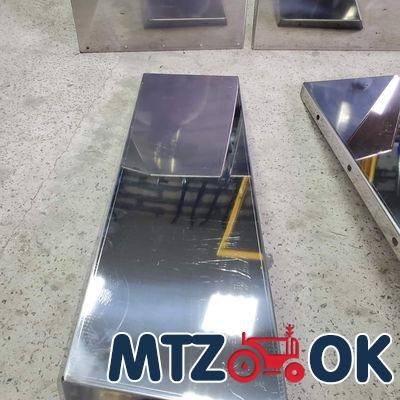 Кожух фонаря переднего МТЗ УК правый (пр-во Украина) 85-3712045 Кожух фонаря переднего МТЗ УК правый (пр-во Украина) 85-3712045