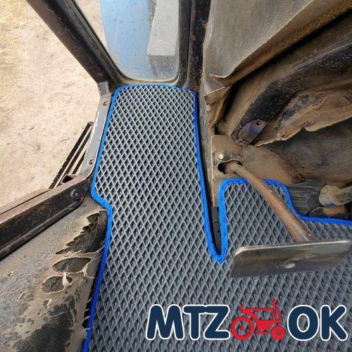 Коврик пола кабины МТЗ УК ЕВА №2 быстросъемный вариант на резиновый тонкий коврик с 2х частей (пр-во Украина) Коврик пола кабины МТЗ УК ЕВА №2 быстросъемный вариант на резиновый тонкий коврик с 2х частей (пр-во Украина)