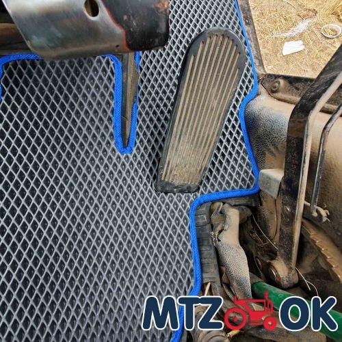 Коврик пола кабины МТЗ УК ЕВА №2 быстросъемный вариант на резиновый тонкий коврик с 2х частей (пр-во Украина) Коврик пола кабины МТЗ УК ЕВА №2 быстросъемный вариант на резиновый тонкий коврик с 2х частей (пр-во Украина)