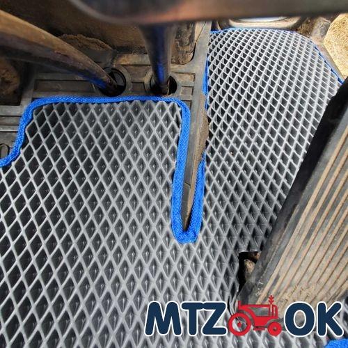 Коврик пола кабины МТЗ УК ЕВА №2 быстросъемный вариант на резиновый тонкий коврик с 2х частей (пр-во Украина) Коврик пола кабины МТЗ УК ЕВА №2 быстросъемный вариант на резиновый тонкий коврик с 2х частей (пр-во Украина)