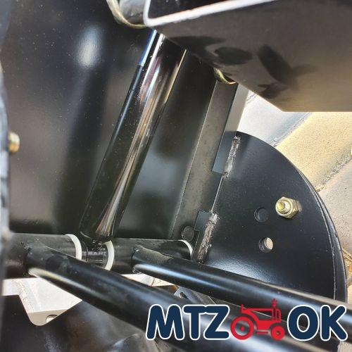 Сиденье МТЗ. ЮМЗ. Т-40. Т-25 с бок. поддержкой 80-6800010 черное Сиденье МТЗ. ЮМЗ. Т-40. Т-25 с бок. поддержкой 80-6800010 черное