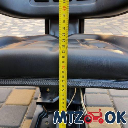 Сиденье МТЗ. ЮМЗ. Т-40. Т-25 с бок. поддержкой 80-6800010 черное Сиденье МТЗ. ЮМЗ. Т-40. Т-25 с бок. поддержкой 80-6800010 черное