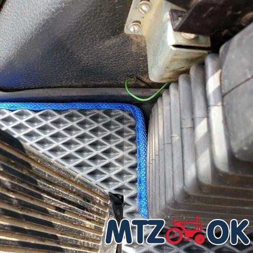 Коврик пола кабины МТЗ УК ЕВА №3 быстросъемный вариант на резиновый цельный коврик с бортиками (пр-во Украина) Коврик пола кабины МТЗ УК ЕВА №3 быстросъемный вариант на резиновый цельный коврик с бортиками (пр-во Украина)