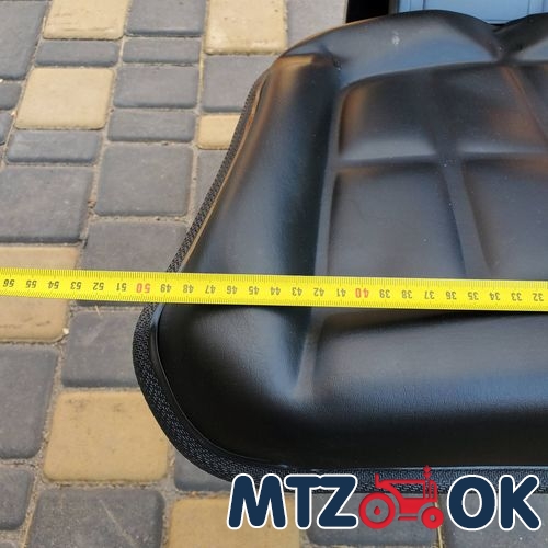 Сиденье МТЗ. ЮМЗ. Т-40. Т-25 с бок. поддержкой 80-6800010 черное Сиденье МТЗ. ЮМЗ. Т-40. Т-25 с бок. поддержкой 80-6800010 черное