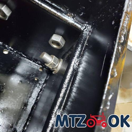 Обшивка кабины МТЗ УК н/о 5 предмета (кожзам красная синяя зеленая строчка) к-т Обшивка кабины МТЗ УК н/о 5 предмета (кожзам красная синяя зеленая строчка) к-т