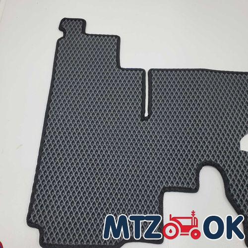 Коврик пола кабины МТЗ МК ЕВА без уха (пр-во Украина) Коврик пола кабины МТЗ МК ЕВА без уха (пр-во Украина)