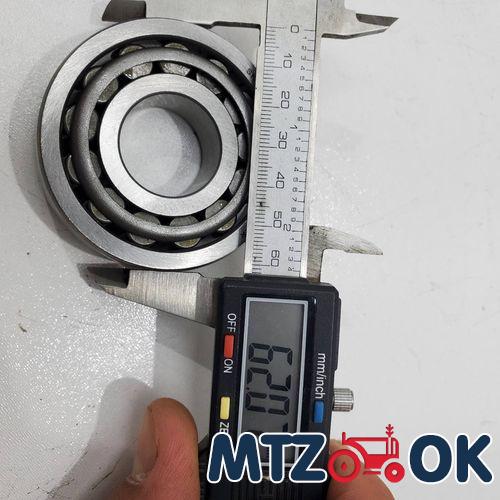 Обшивка торпеды МТЗ МК черный кожзам для оклейки щитка приборов 5 предмета (с ухом) (красная зеленая. синяя строчка) к-т Обшивка торпеды МТЗ МК черный кожзам для оклейки щитка приборов 5 предмета (с ухом) (красная зеленая. синяя строчка) к-т