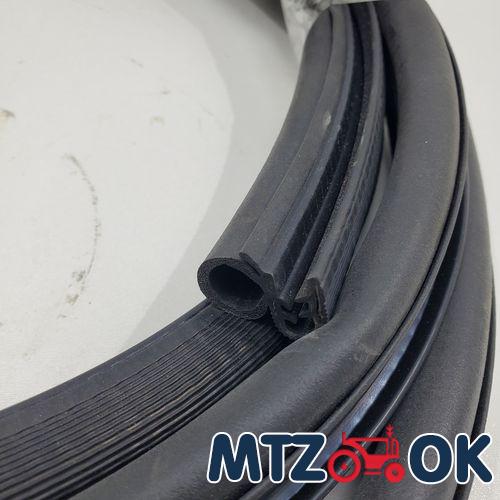 Уплотнитель стекла МТЗ УК безрамочного (3.7м) (пр-во Беларусь) Уплотнитель стекла МТЗ УК безрамочного (3.7м) (пр-во Беларусь)