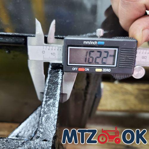 "УКРАИНА" на капот к-т 2шт. (цифры в ассортименте) "УКРАИНА" на капот к-т 2шт. (цифры в ассортименте)