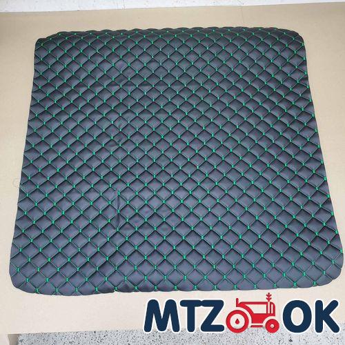 Обшивка торпеды МТЗ МК черный кожзам для оклейки щитка приборов 5 предмета (с ухом) (красная зеленая. синяя строчка) к-т Обшивка торпеды МТЗ МК черный кожзам для оклейки щитка приборов 5 предмета (с ухом) (красная зеленая. синяя строчка) к-т