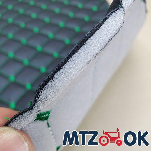 Обшивка торпеды МТЗ МК черный кожзам для оклейки щитка приборов 5 предмета (с ухом) (красная зеленая. синяя строчка) к-т Обшивка торпеды МТЗ МК черный кожзам для оклейки щитка приборов 5 предмета (с ухом) (красная зеленая. синяя строчка) к-т