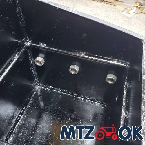 "УКРАИНА" на капот к-т 2шт. (цифры в ассортименте) "УКРАИНА" на капот к-т 2шт. (цифры в ассортименте)