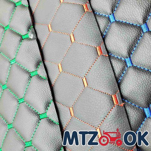 Обшивка люка крыши МТЗ МК 70-6700035 мягкая (черный кожзам красная и синяя. зеленая строчка) Обшивка люка крыши МТЗ МК 70-6700035 мягкая (черный кожзам красная и синяя. зеленая строчка)