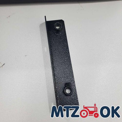 Крышка пульта кабины н/о (пр-во Украина) 85-6700036-Б Крышка пульта кабины н/о (пр-во Украина) 85-6700036-Б