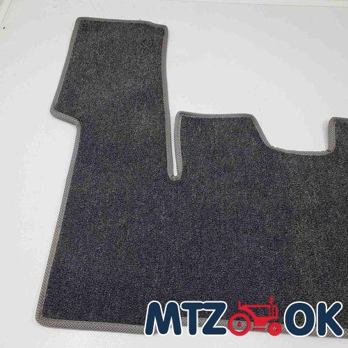 Коврик пола кабины МТЗ УК ковролин №3 быстросъемный на резиновый цельный коврик с бортиками Коврик пола кабины МТЗ УК ковролин №3 быстросъемный на резиновый цельный коврик с бортиками