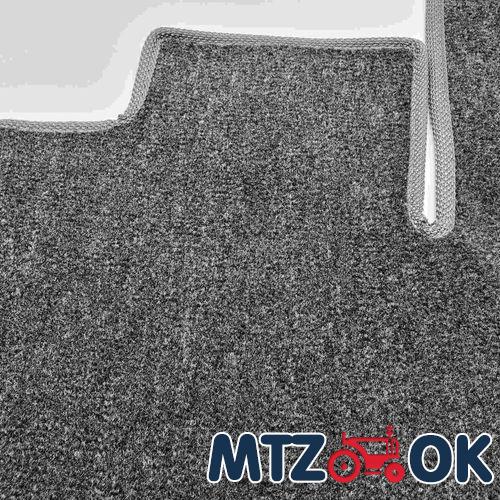 Коврик пола кабины МТЗ УК ковролин №3 быстросъемный на резиновый цельный коврик с бортиками Коврик пола кабины МТЗ УК ковролин №3 быстросъемный на резиновый цельный коврик с бортиками