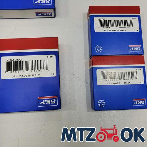 Коврик пола кабины МТЗ УК ковролин №2 быстросъемный на резиновый тонкий коврик с 2х частей Коврик пола кабины МТЗ УК ковролин №2 быстросъемный на резиновый тонкий коврик с 2х частей