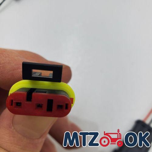 Коврик пола кабины МТЗ УК ковролин №2 быстросъемный на резиновый тонкий коврик с 2х частей Коврик пола кабины МТЗ УК ковролин №2 быстросъемный на резиновый тонкий коврик с 2х частей