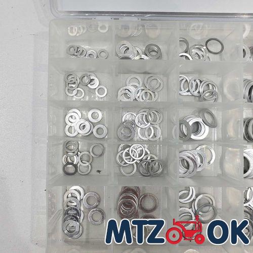 Рамка МТЗ УК боковая со стеклом (пр-во МТЗ) 80-6708110 Рамка МТЗ УК боковая со стеклом (пр-во МТЗ) 80-6708110