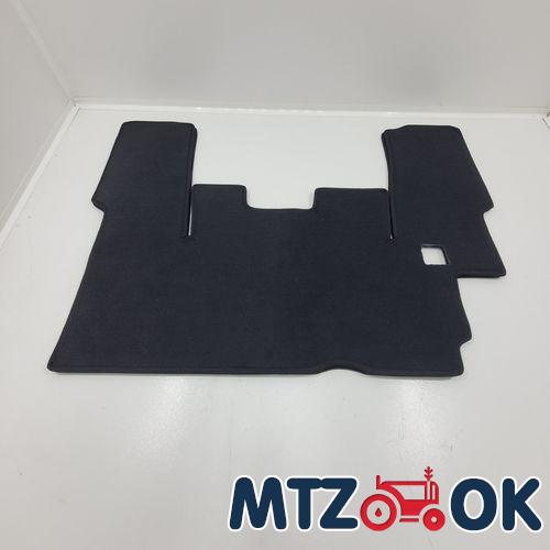 Коврик пола кабины МТЗ УК ковролин №2 быстросъемный на резиновый тонкий коврик с 2х частей Коврик пола кабины МТЗ УК ковролин №2 быстросъемный на резиновый тонкий коврик с 2х частей