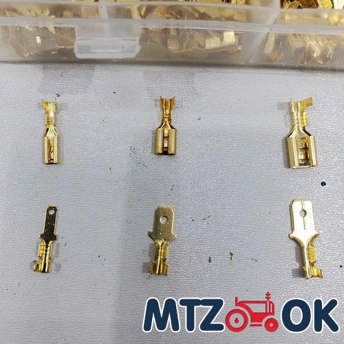 Рамка МТЗ УК боковая со стеклом (пр-во МТЗ) 80-6708110 Рамка МТЗ УК боковая со стеклом (пр-во МТЗ) 80-6708110