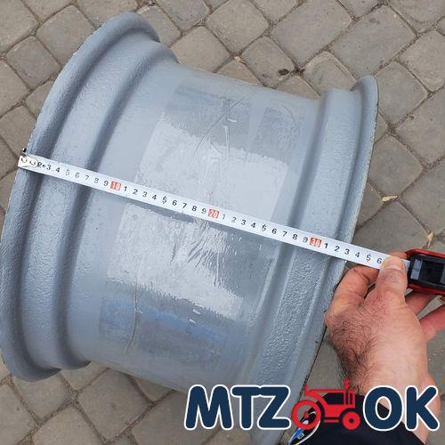 Диск колеса ведущий передний на 8 шпилек МТЗ 892 (13.6х20) Б/У (пр-во БЗДиА) Диск колеса ведущий передний на 8 шпилек МТЗ 892 (13.6х20) Б/У (пр-во БЗДиА)