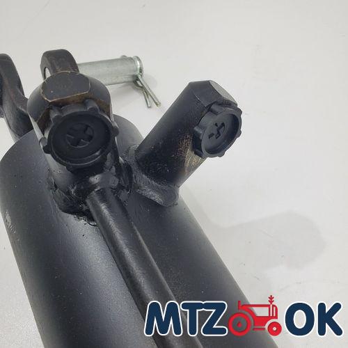 Плита переходная под насос-дозатор МТЗ Ф80-3407031 Плита переходная под насос-дозатор МТЗ Ф80-3407031