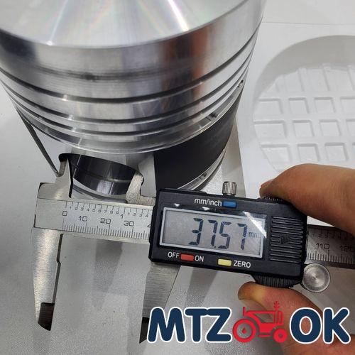 Гильзо-комплект Д 240 (ГП+5 к.+38палец+уплот.силикон) черная гильза ЕВРО 0 (пр-во Zlotecki. Польша) 240-1000108-С5 Польша Гильзо-комплект Д 240 (ГП+5 к.+38палец+уплот.силикон) черная гильза ЕВРО 0 (пр-во Zlotecki. Польша) 240-1000108-С5 Польша